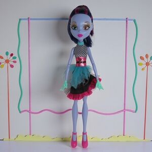 MONSTER HIGH DOLL 28"‎ VOLTAGEOUS GORE-GEOUS GHOUL FRIEND EYE COLOR CHANGES